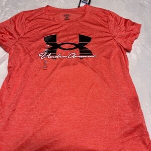 Under Armour women’s pink shirt size Xl